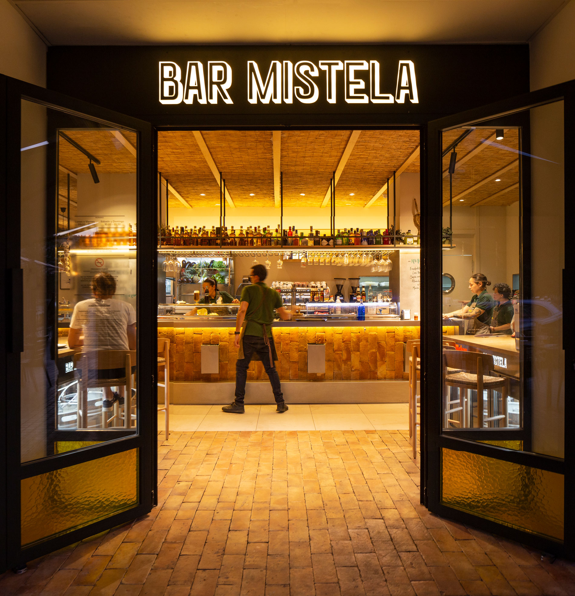 Bar mistela